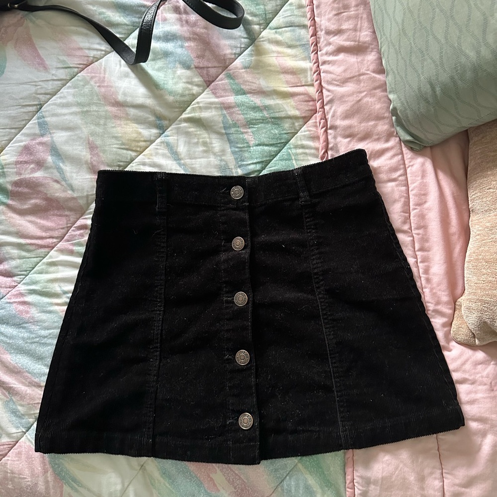 Forever 21 Black A-Line Mini Skirt
